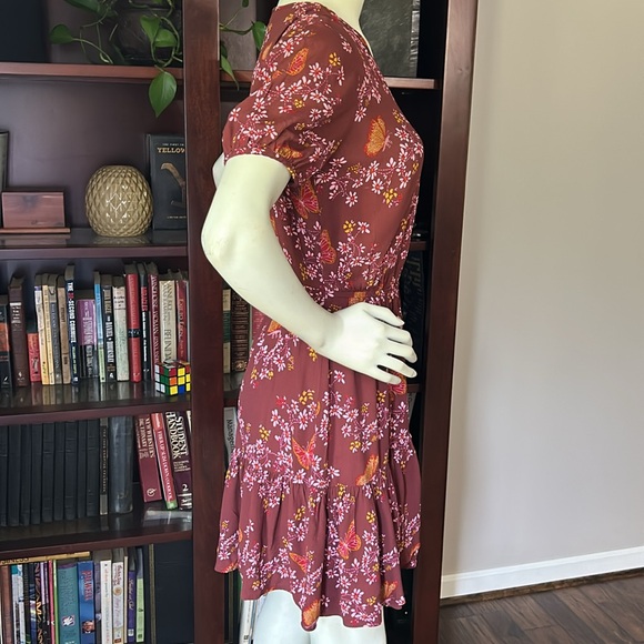 Madewell Ruffle-Wrap Dress in Windowbox Floral - Picture 6 of 9